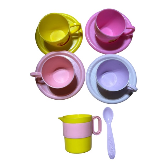 Belle Princess Tea Party - Picture 4 of 5